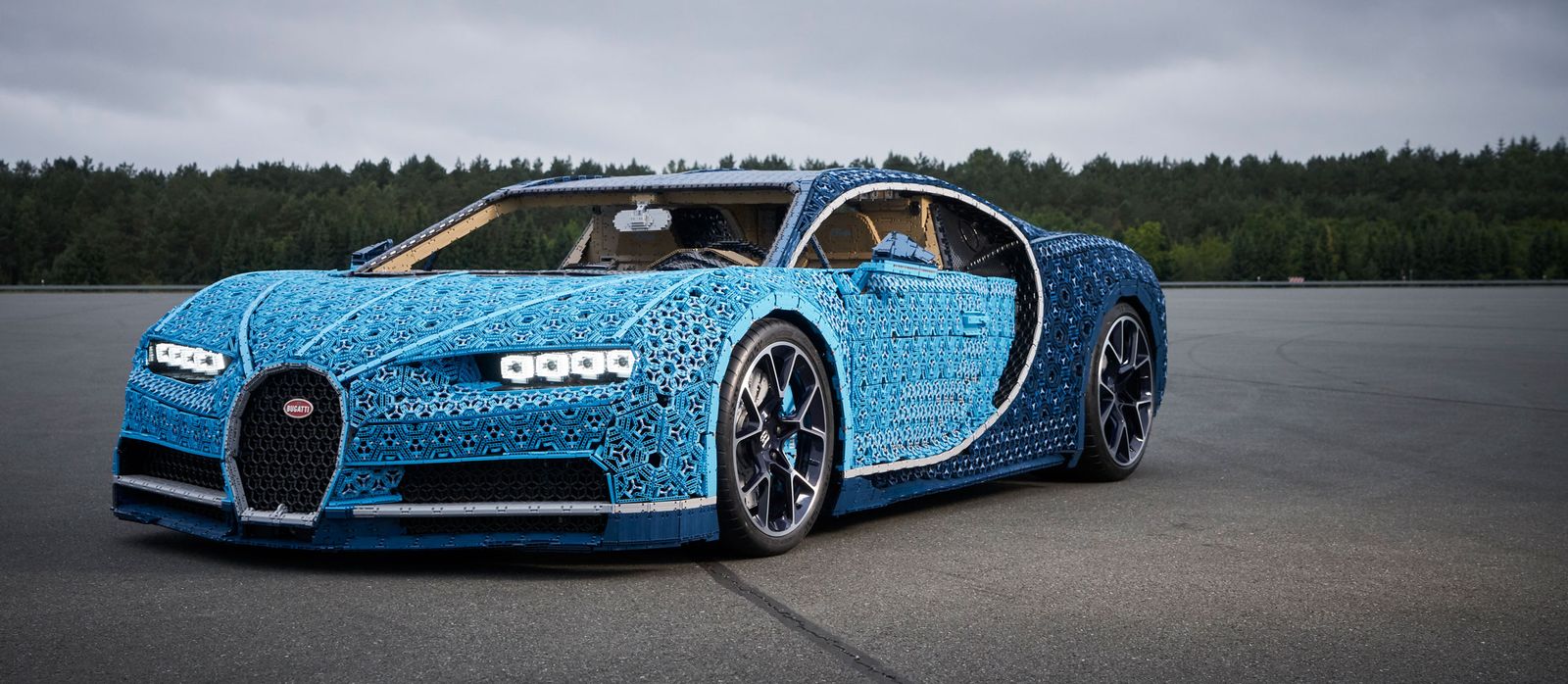 lego technic bugatti chiron weight