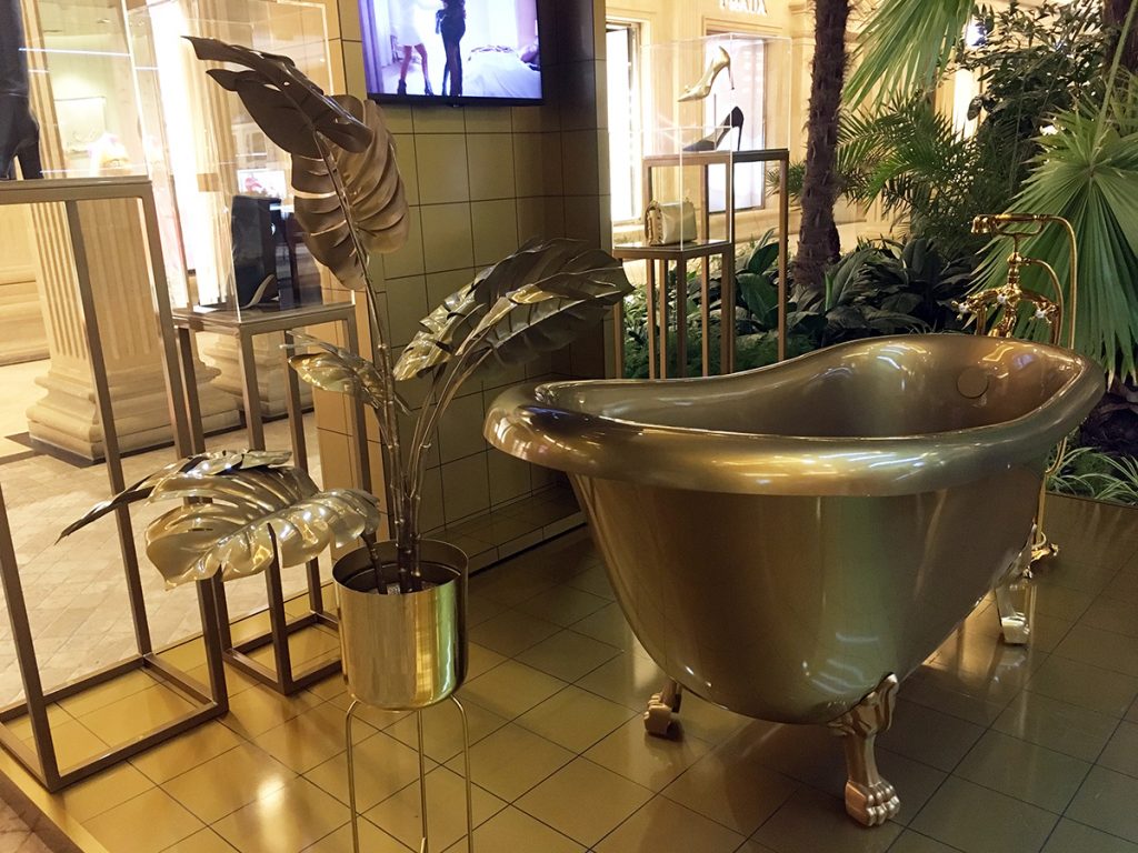 Jimmy Choo Bathtub installation